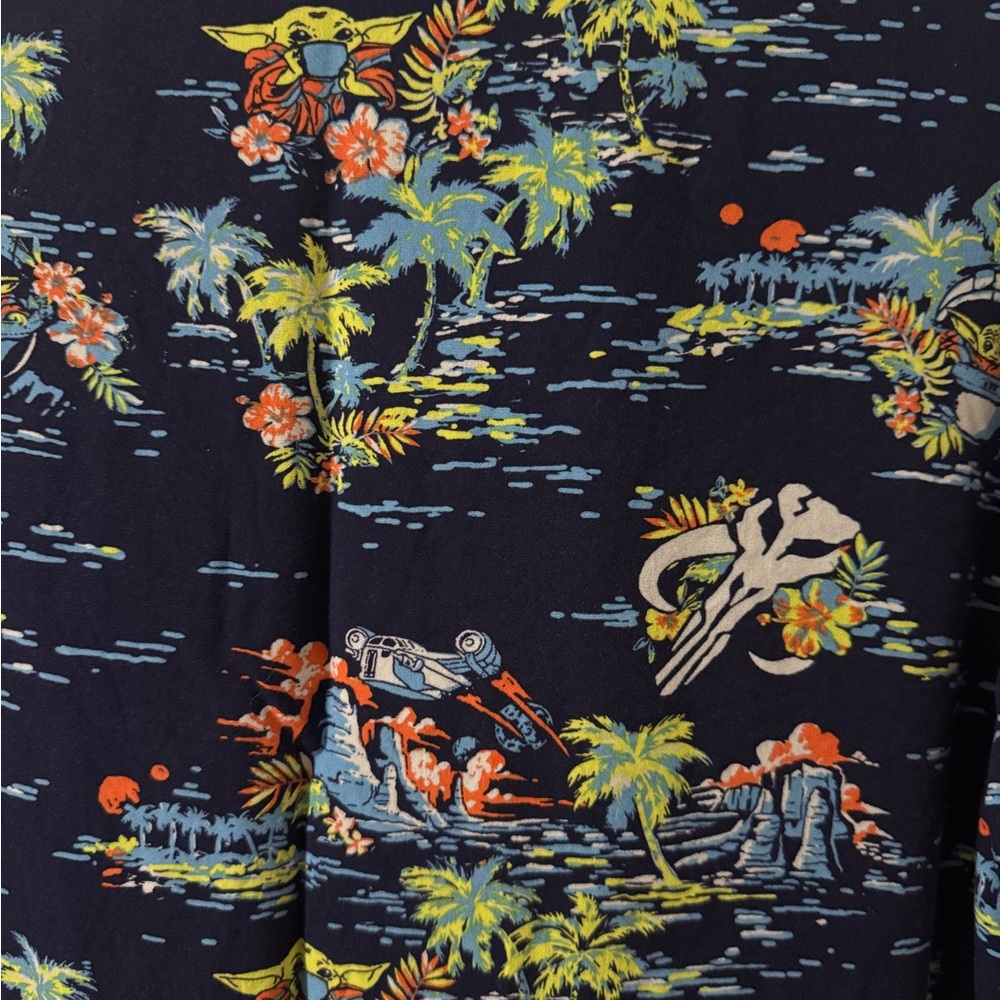 Star Wars Medium Hawaiian Mandarolian Grogu Baby Yoda Navy Tropical Print Shirt - Picture 3 of 8